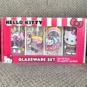 Hello Kitty Glassware Set - set of four 10oz glass cups
